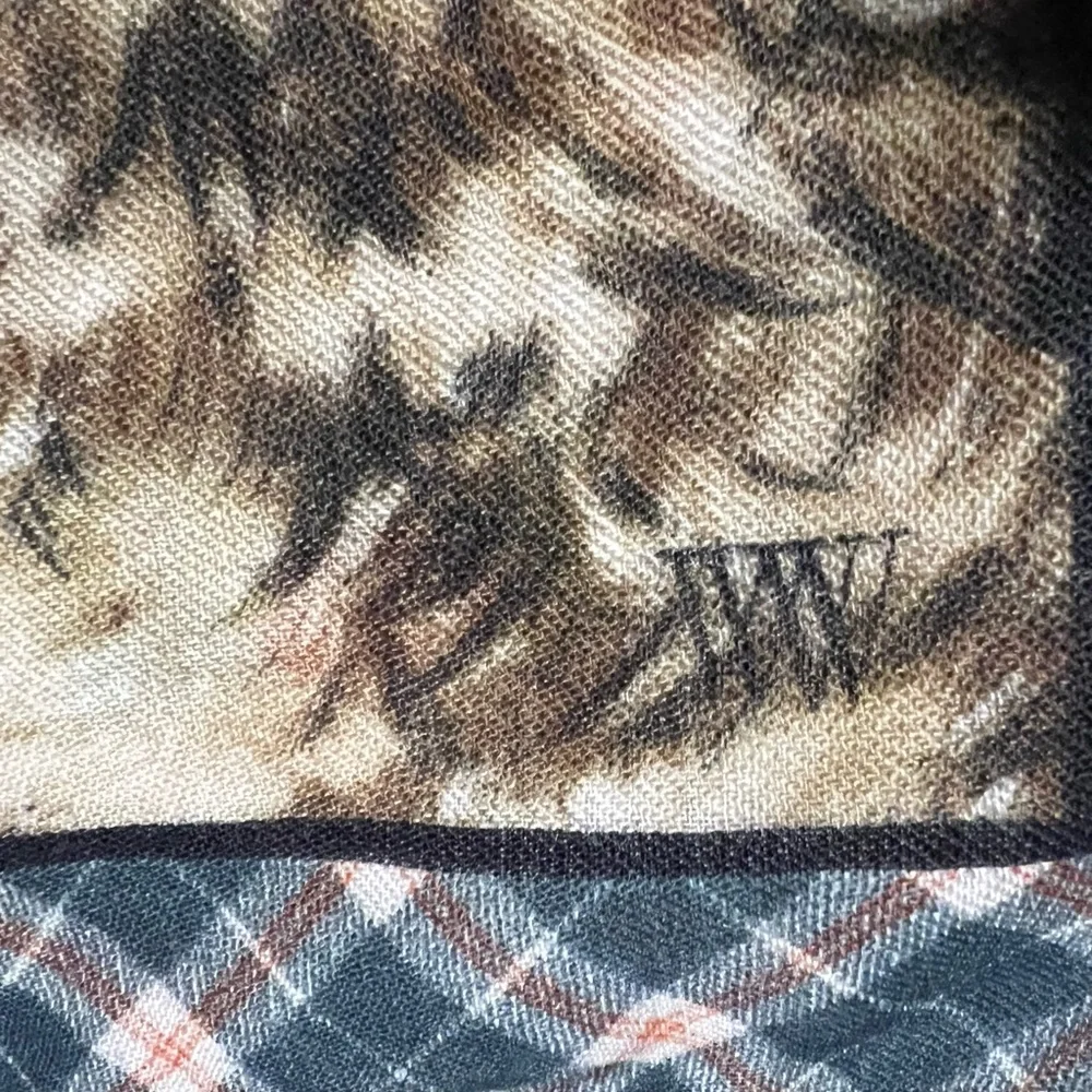 Worth Brand Equestrian Themed Scarf Table Runner - Picture 13 of 16